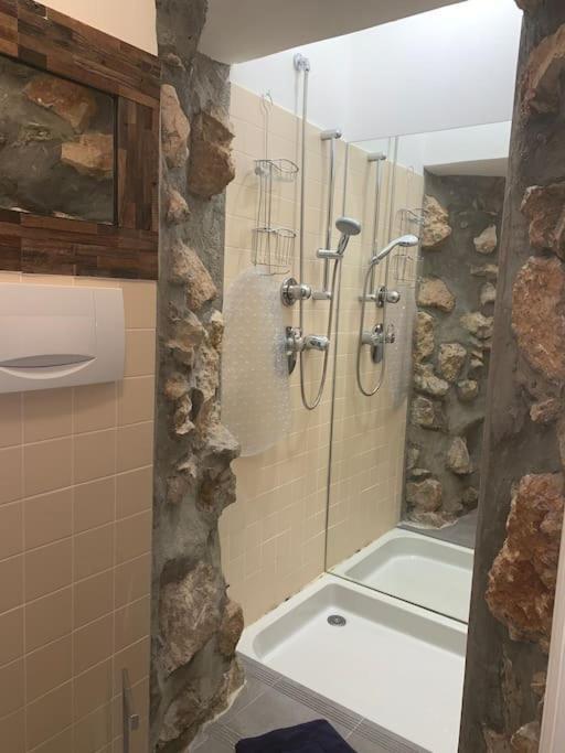 La Nonete Appartement Villefranche-sur-Mer Buitenkant foto